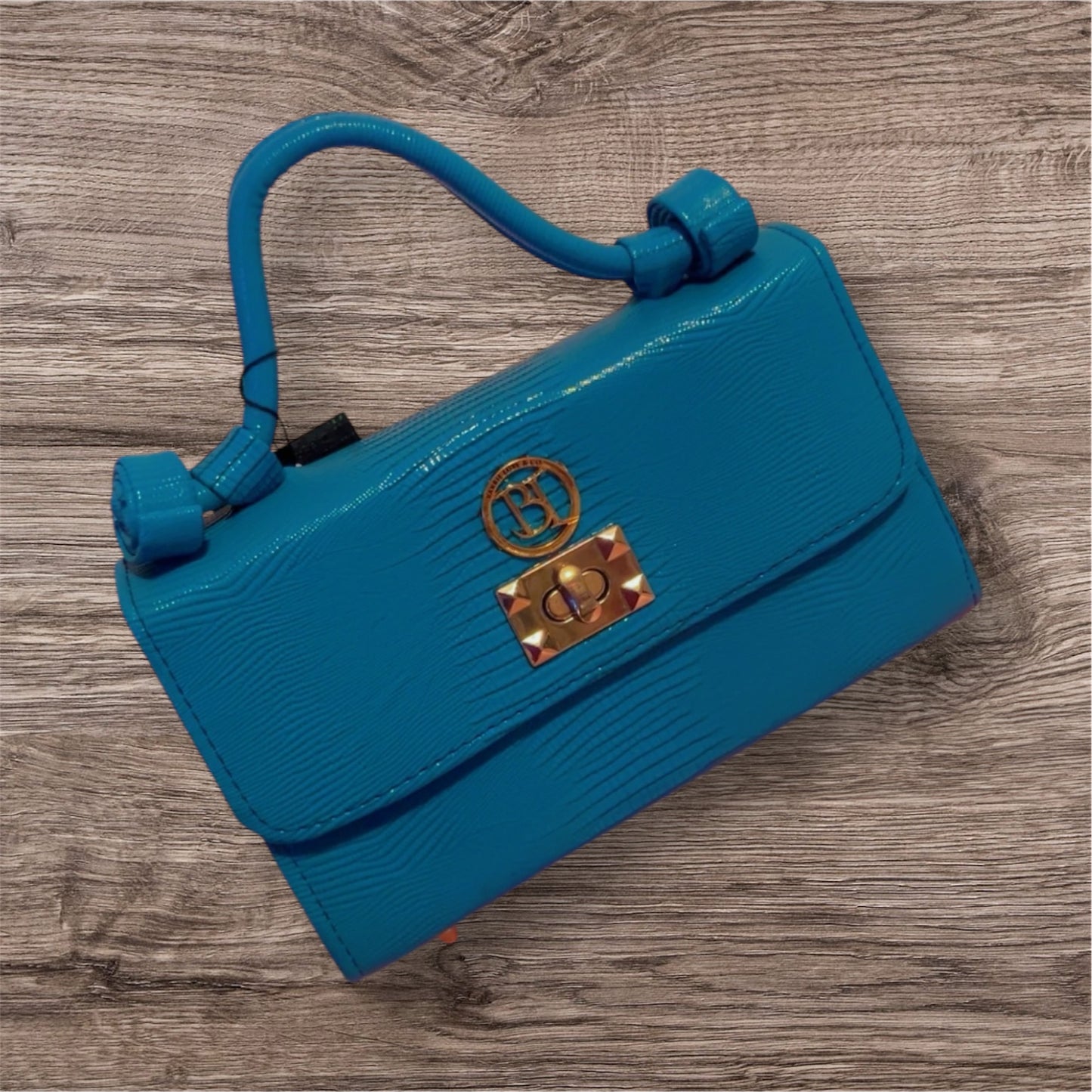 Classic Croc-Embossed Luxe Flap Bag